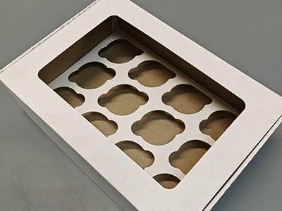 Упаковка с окном для 12-капкейков 340*240*105
